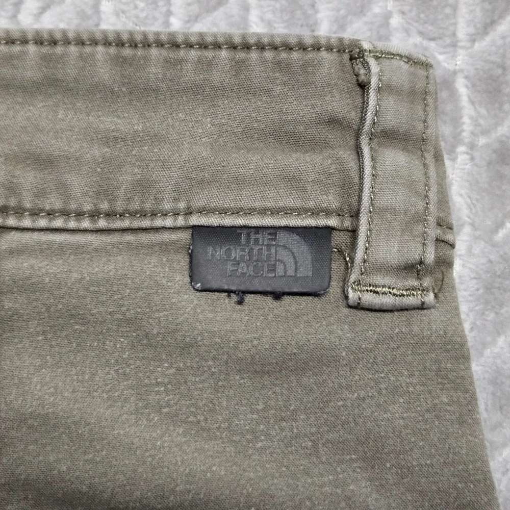 The‎ North Face Mens Olive Green  Stretch Cotton Hiking Trail Shorts Size 32